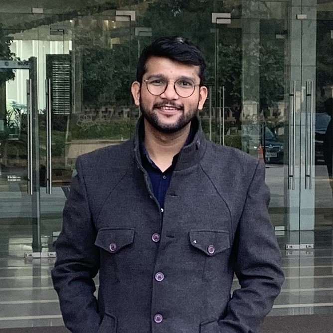 Apurva Thakker - About Me